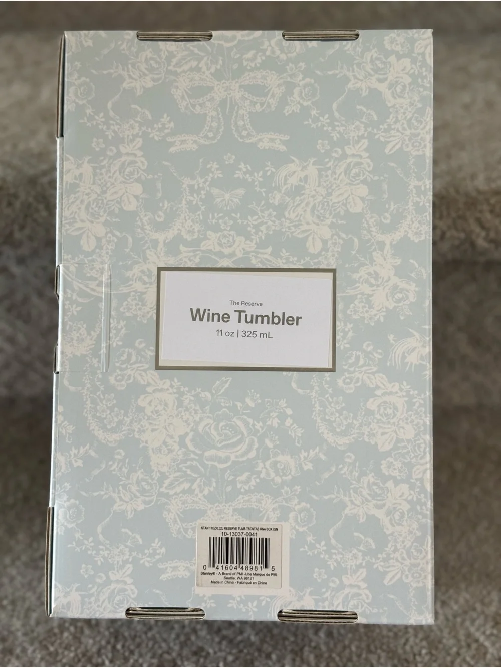 Stanley 1913 x LoveShackFancy Holiday Reserve Wine Tumbler | 11 OZ Alpine Blue - Picture 3 of 6